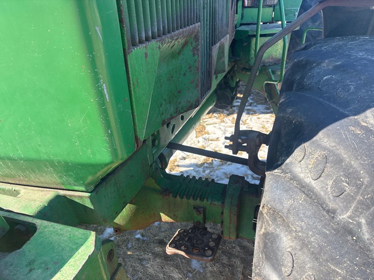 john-deere-4760-image-9