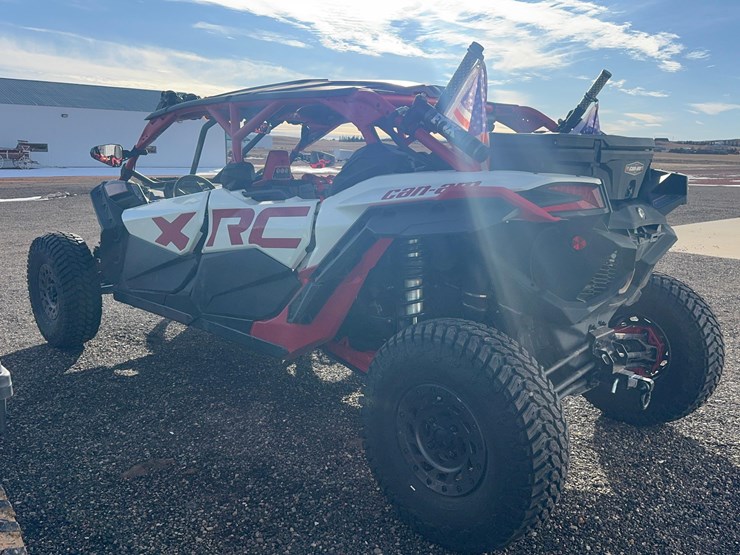 2024-can-am-maverick-x3-image-3