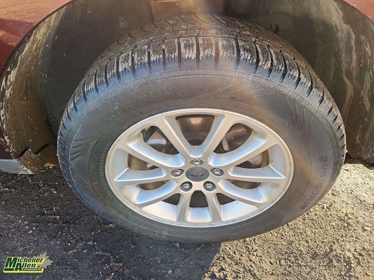 2010-ford-edge-sel-image-13