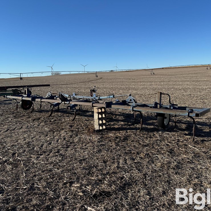 30' 3-Pt Anhydrous Bar