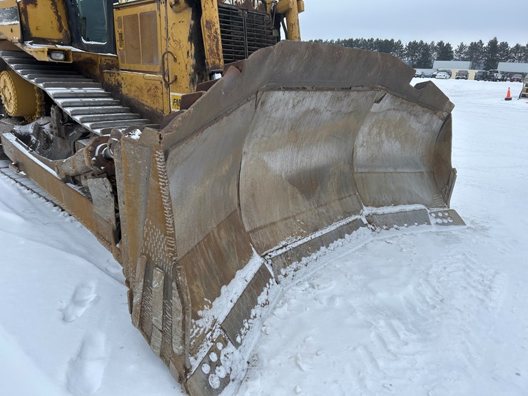 caterpillar-d8r-image-10