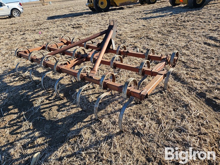 3-pt-8'6"-wide-field-cultivator-image-5