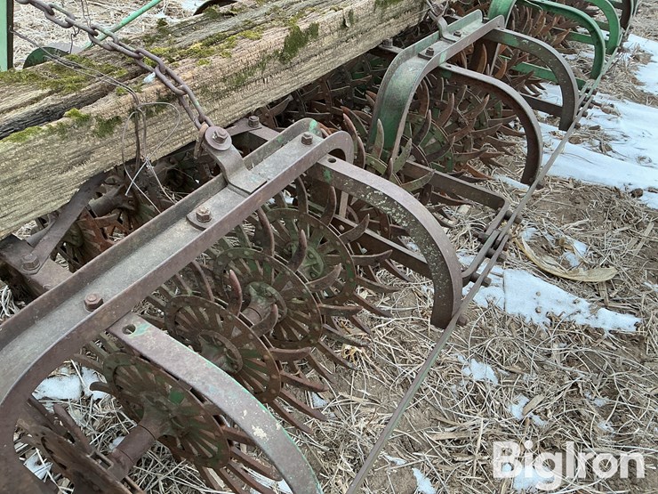 john-deere-rotary-hoe-image-16