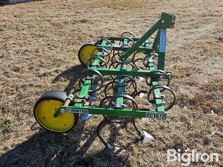 2016-frontier-pc1072-image-4