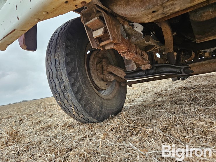 1970-ford-f600-s/a-grain-truck-image-13