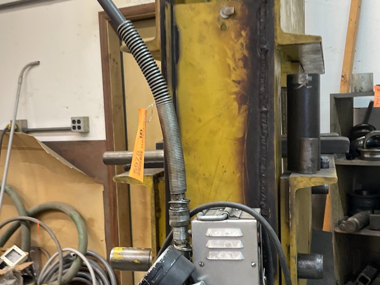 #5978-•-enerpac-hydraulic-press-image-4