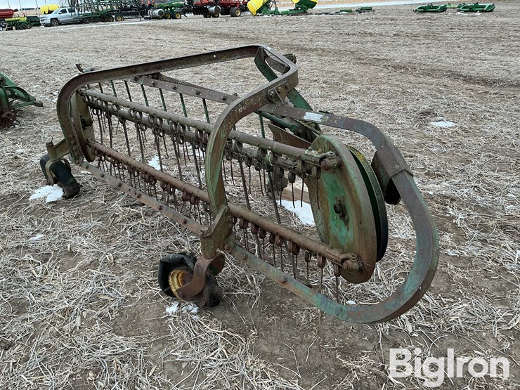 john-deere-350-image-5