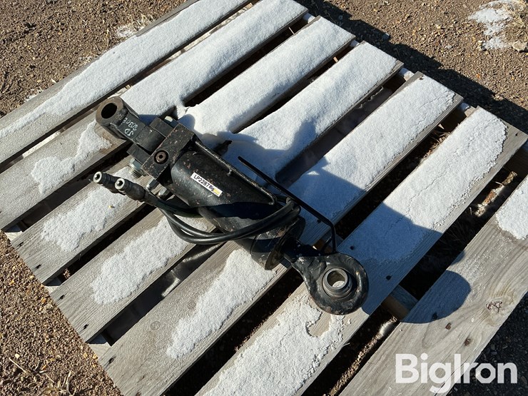 hydraulic-3-pt-3rd-link-image-7