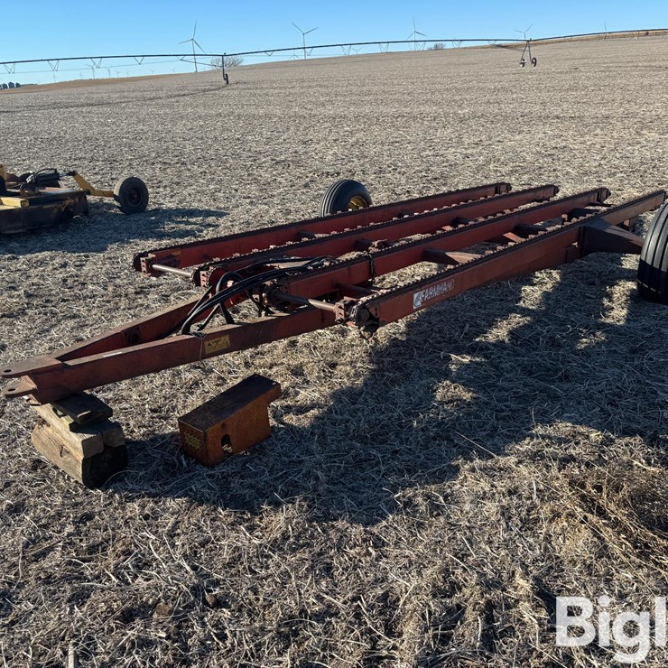 Farmhand 3-Bale Mover