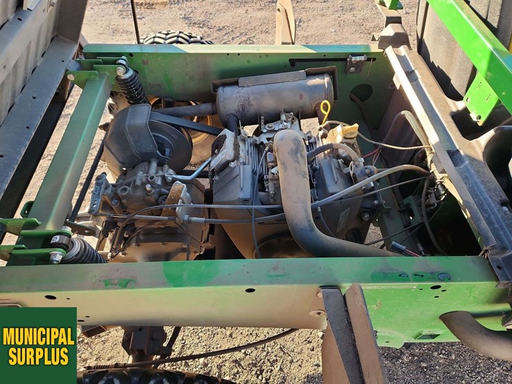 john-deere-gator-tx-image-24