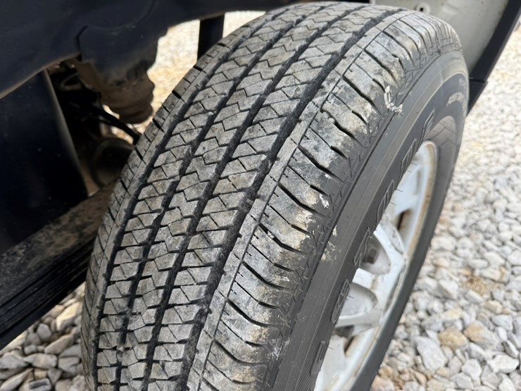 2022-chevrolet-silverado-2500-image-40