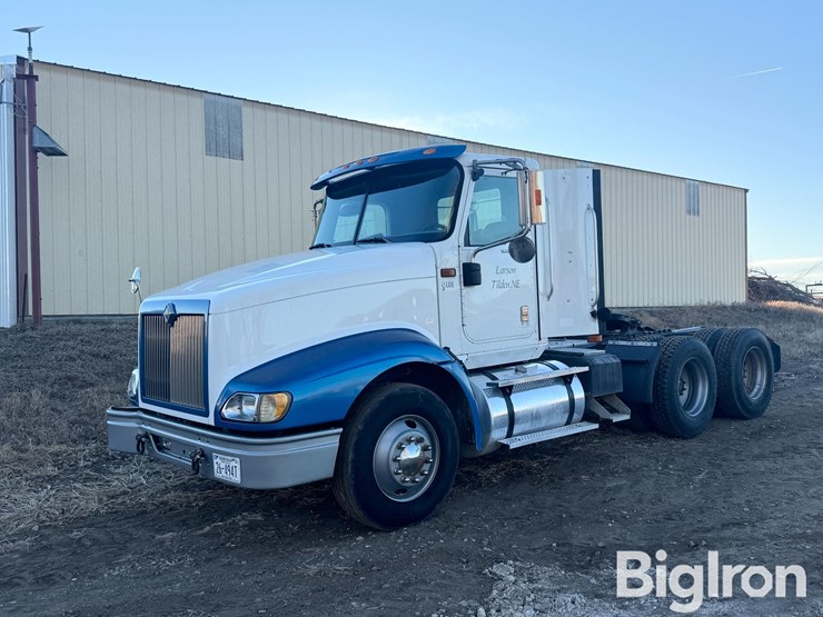 2006-international-9400i-t/a-truck-tractor-image-1