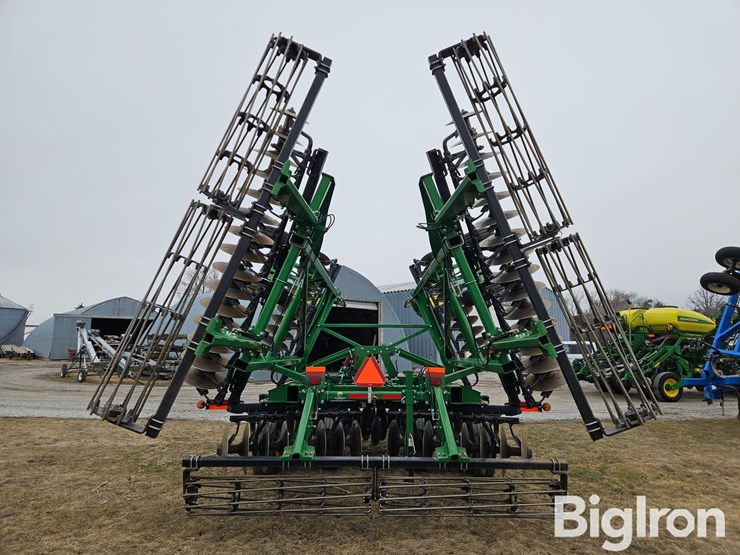 2020-john-deere-2633-image-6