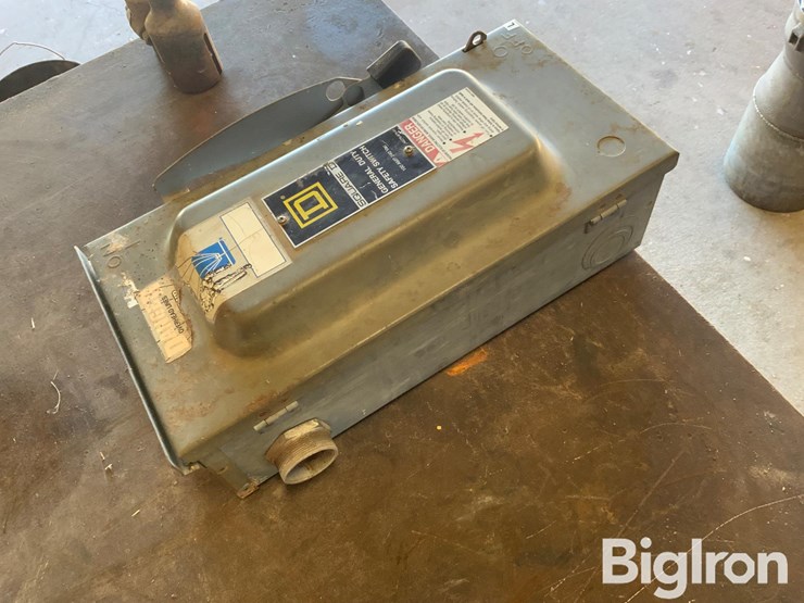 square-d-100-amp-disconnect-image-5