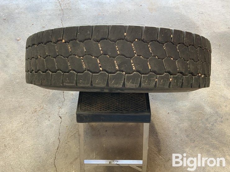 continental-11r22.5-tire-image-6