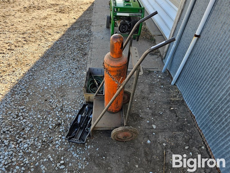 torch-tanks,-hose-&-regulators-image-5