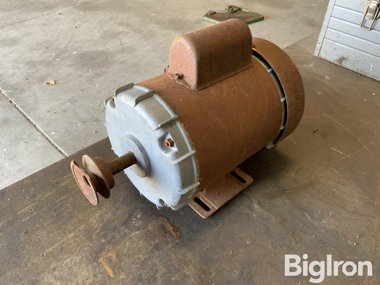 electric-3/4-hp-motor-image-7