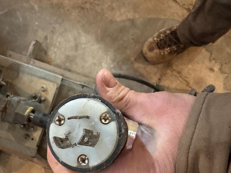 7.5-hp-motor-&-transfer-pump-image-15