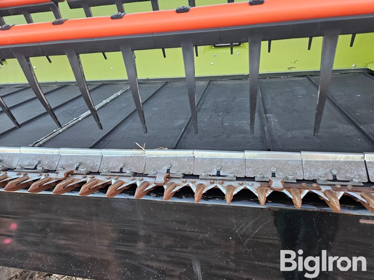 2022-claas-convio-flex-1230-image-17