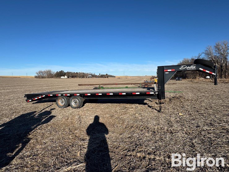 2011-delta-t/a-gooseneck-flatbed-trailer-image-4
