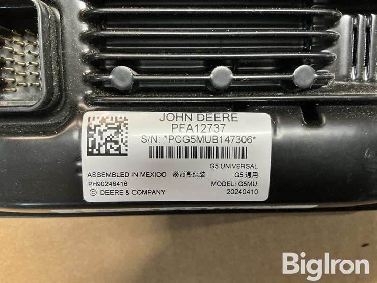 john-deere-g5-universal-display-image-9