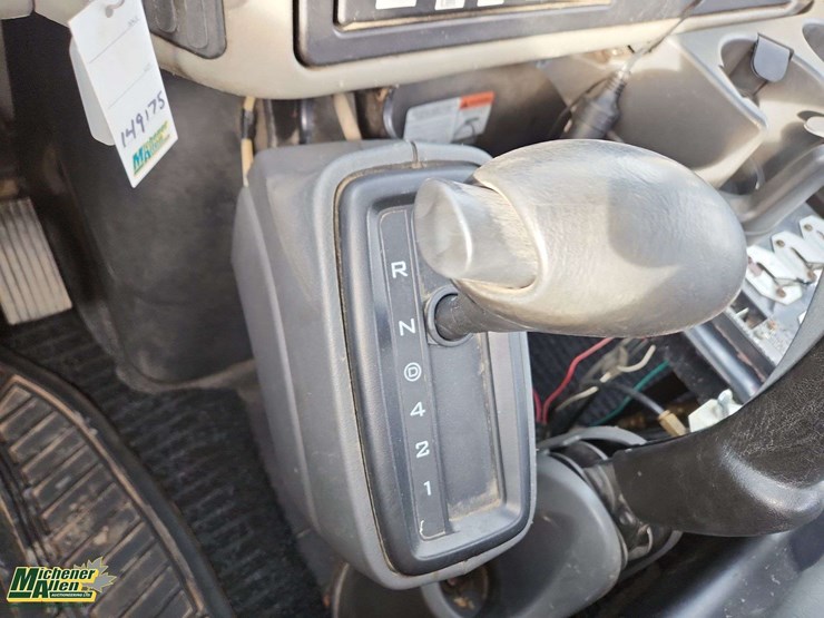 2008-international-durastar-4300-image-10