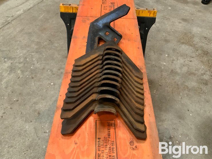 john-deere-cultivator-sweeps-image-6