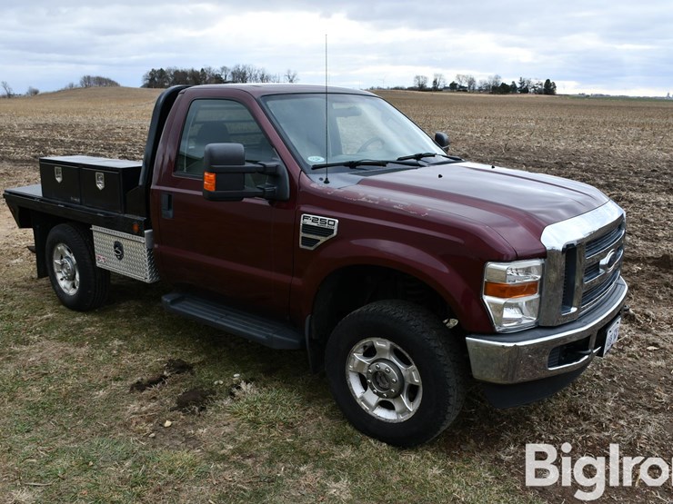 2010-ford-f250-xlt-image-3