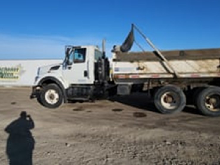 2009-international-workstar-7500-image-5