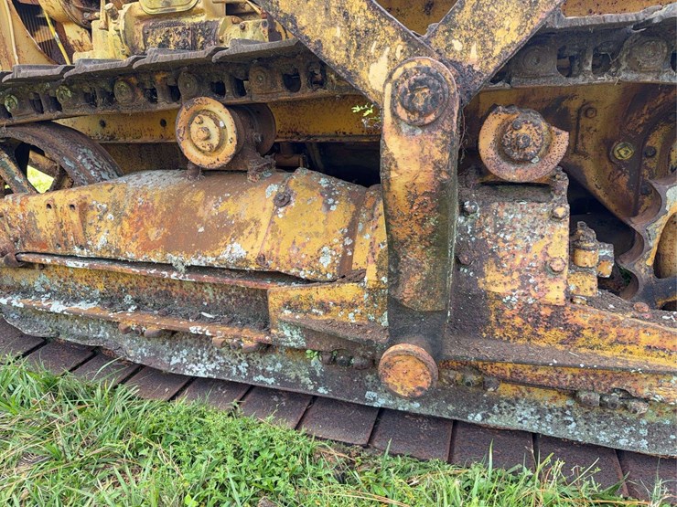 caterpillar-diesel-thirty-five-image-10