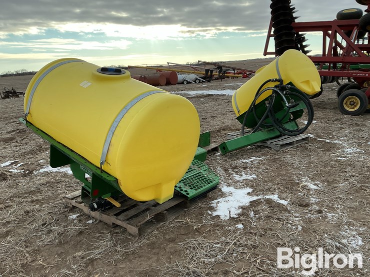 helicopter-saddle-tanks-image-7