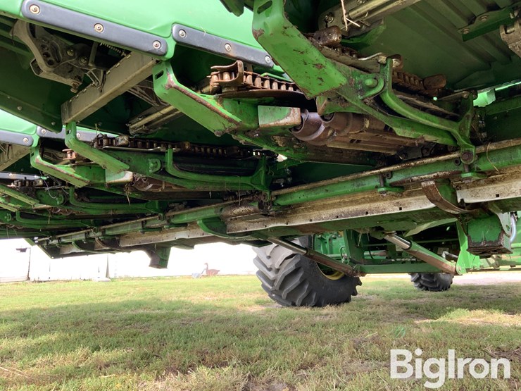 2020-john-deere-706c-image-11