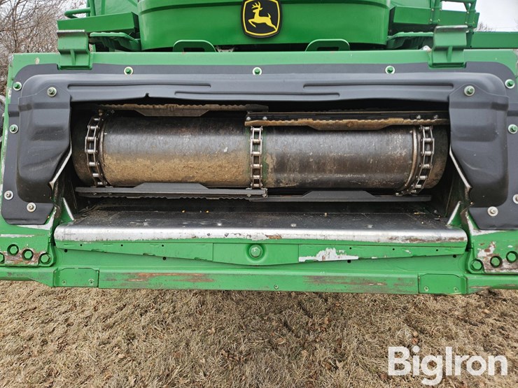 2009-john-deere-9670-sts-image-11