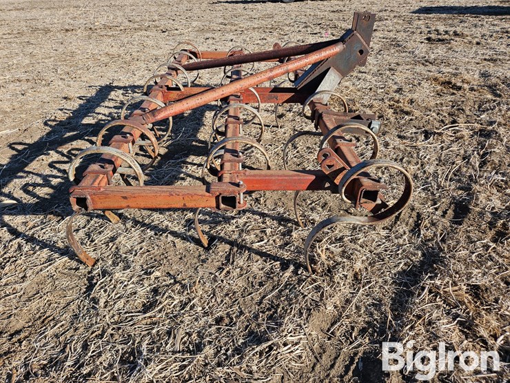 3-pt-8'6"-wide-field-cultivator-image-4