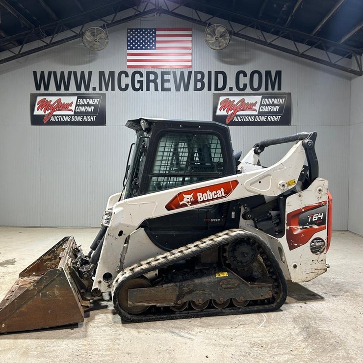 2021 BOBCAT T64