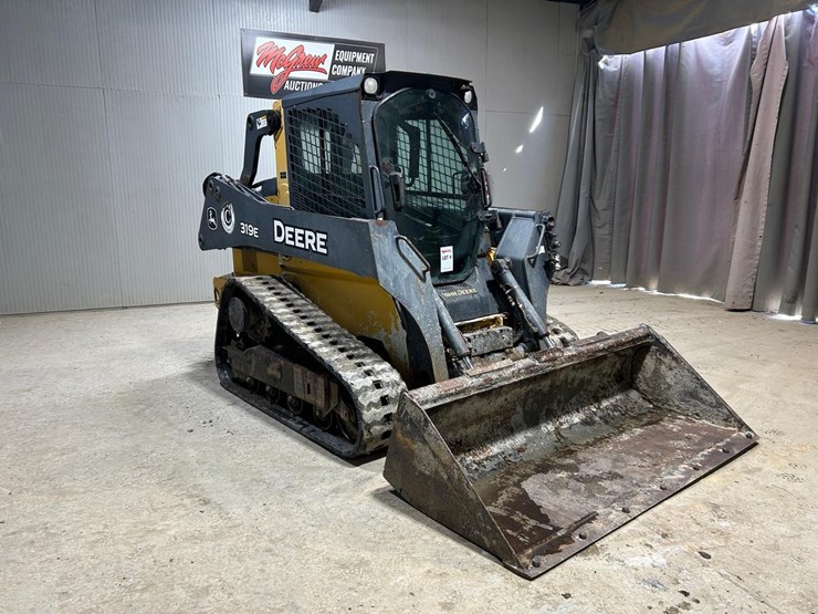 deere-319e-image-6