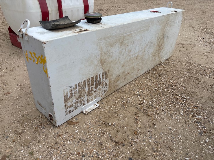 #1641-•-fuel-tank-for-pickup-image-1