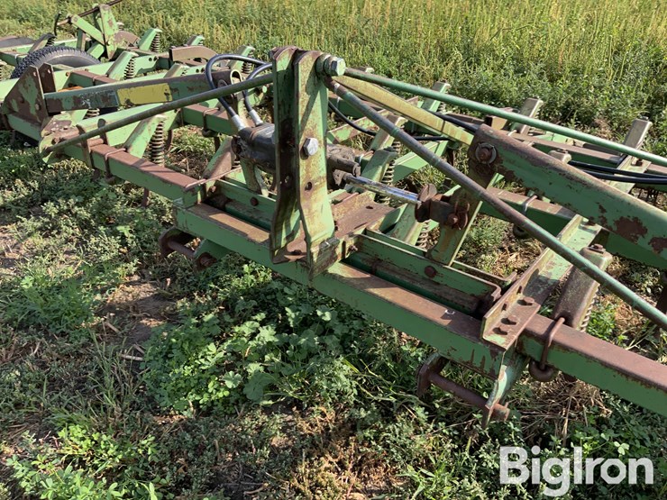 john-deere-21’-field-cultivator-w/harrow-image-12