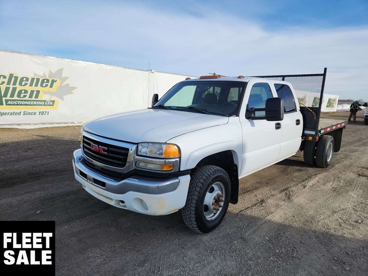 2006-gmc-sierra-3500-image-1