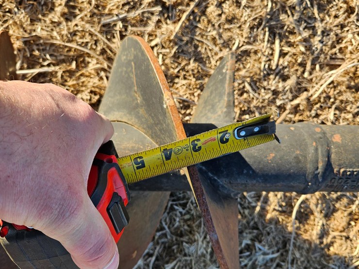 john-deere-12-image-12