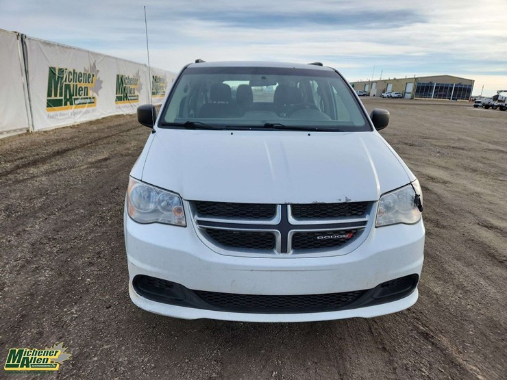 2015-dodge-grand-caravan-image-20