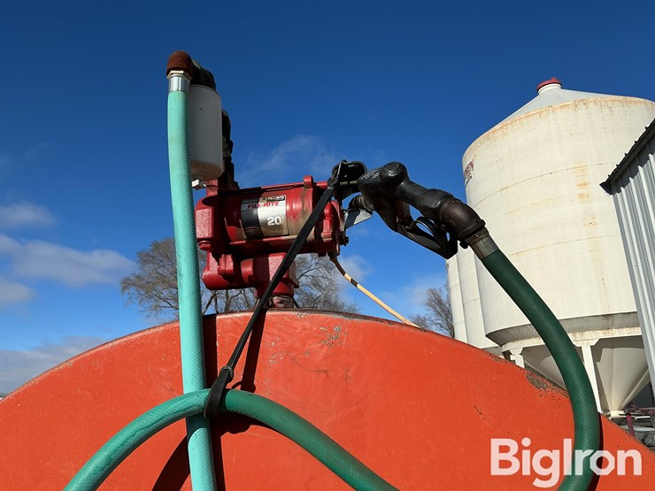 1000-gallon-fuel-tank-w/pump-image-11