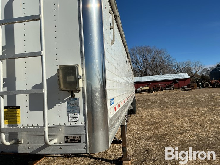 2015-stoughton-ahv-421t-ar-a-image-9