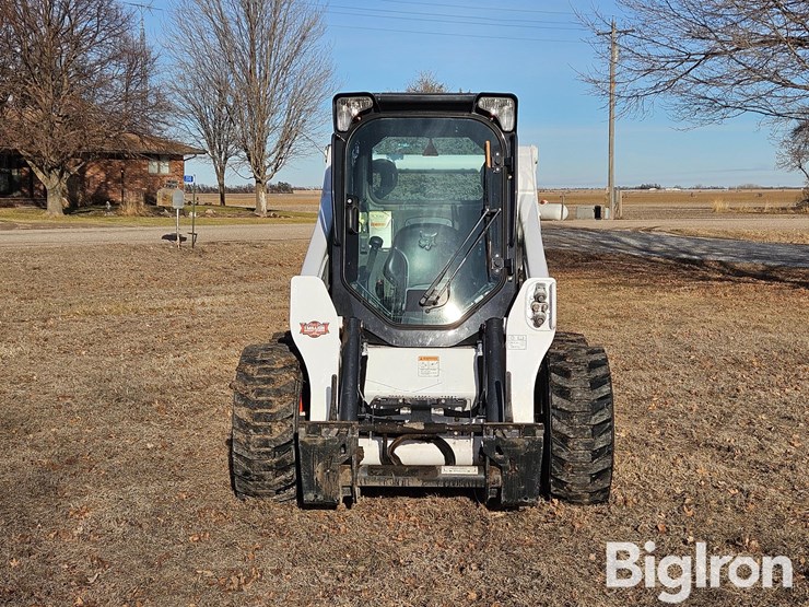 2015-bobcat-s650-image-2