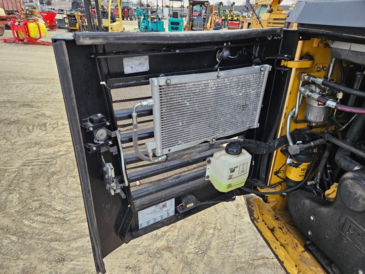 caterpillar-299d3-image-17