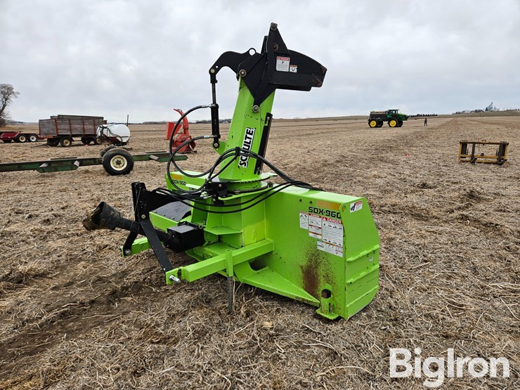 schulte-sdx960-3-pt-8'-wide-2-stage-snow-blower-image-5