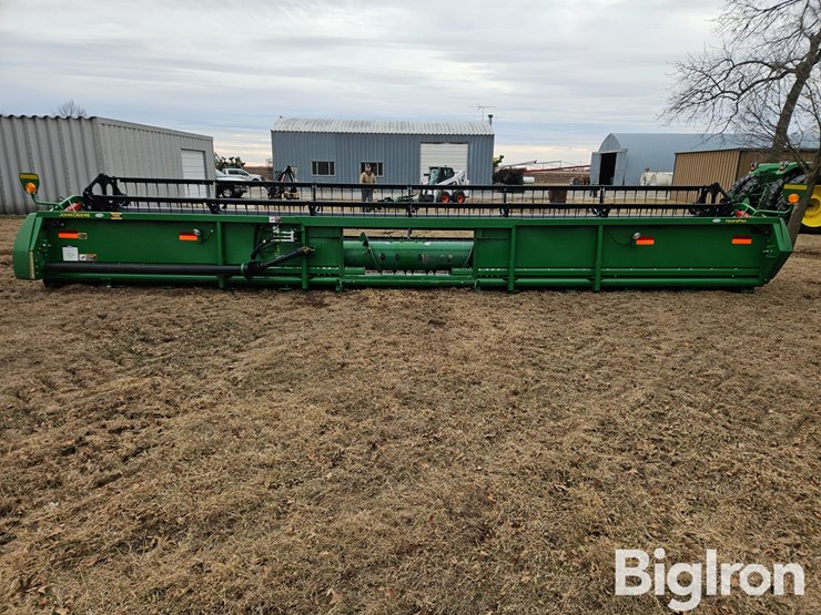 2018-john-deere-630f-image-6