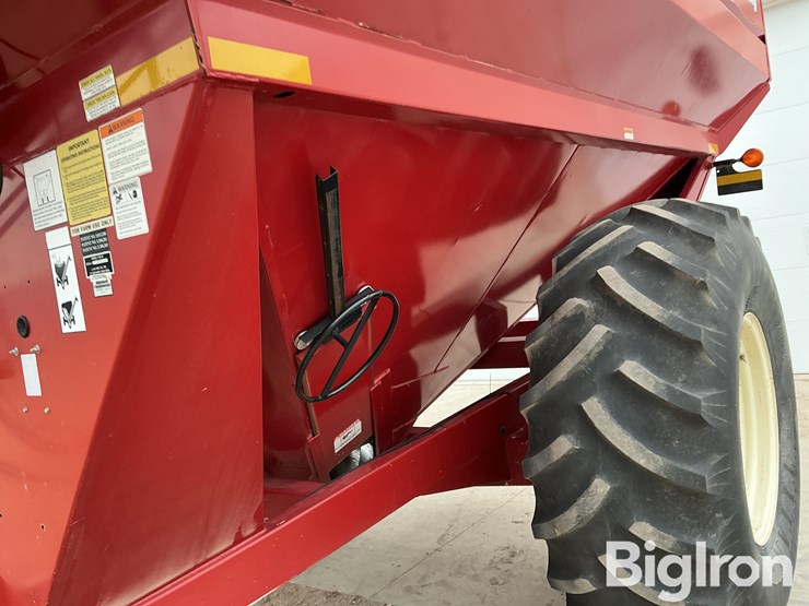 2010-j&m-750-image-17