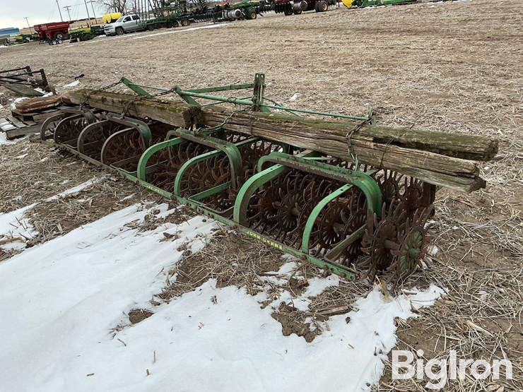 john-deere-rotary-hoe-image-5