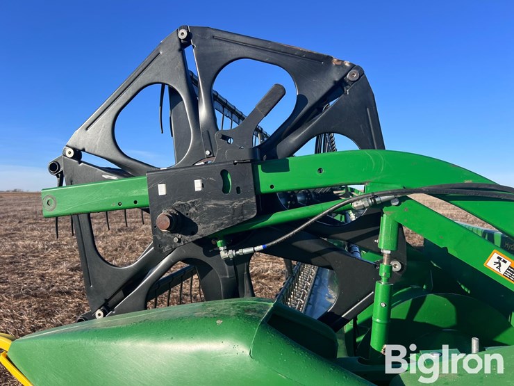 2014-john-deere-625f-image-12